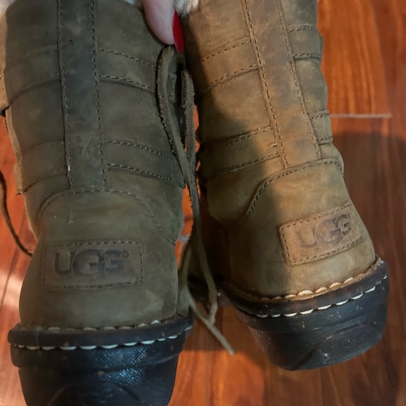 Ugg Caspia. In excellent condition. - Picture 3 of 6